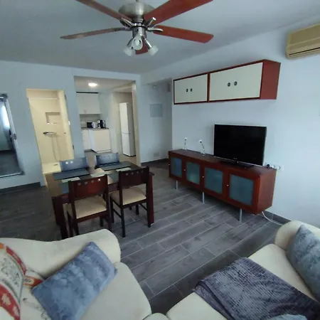 Piso En La Laguna, Cercano A La Playa *