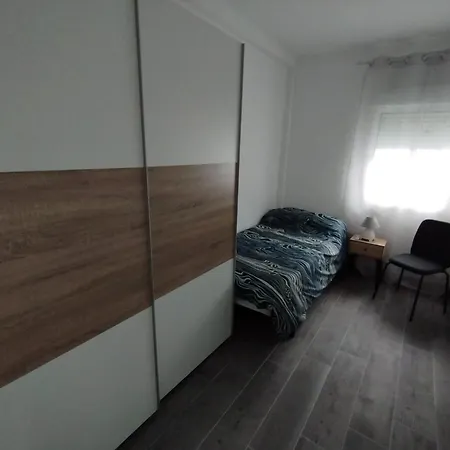 Piso En La Laguna, Cercano A La Playa